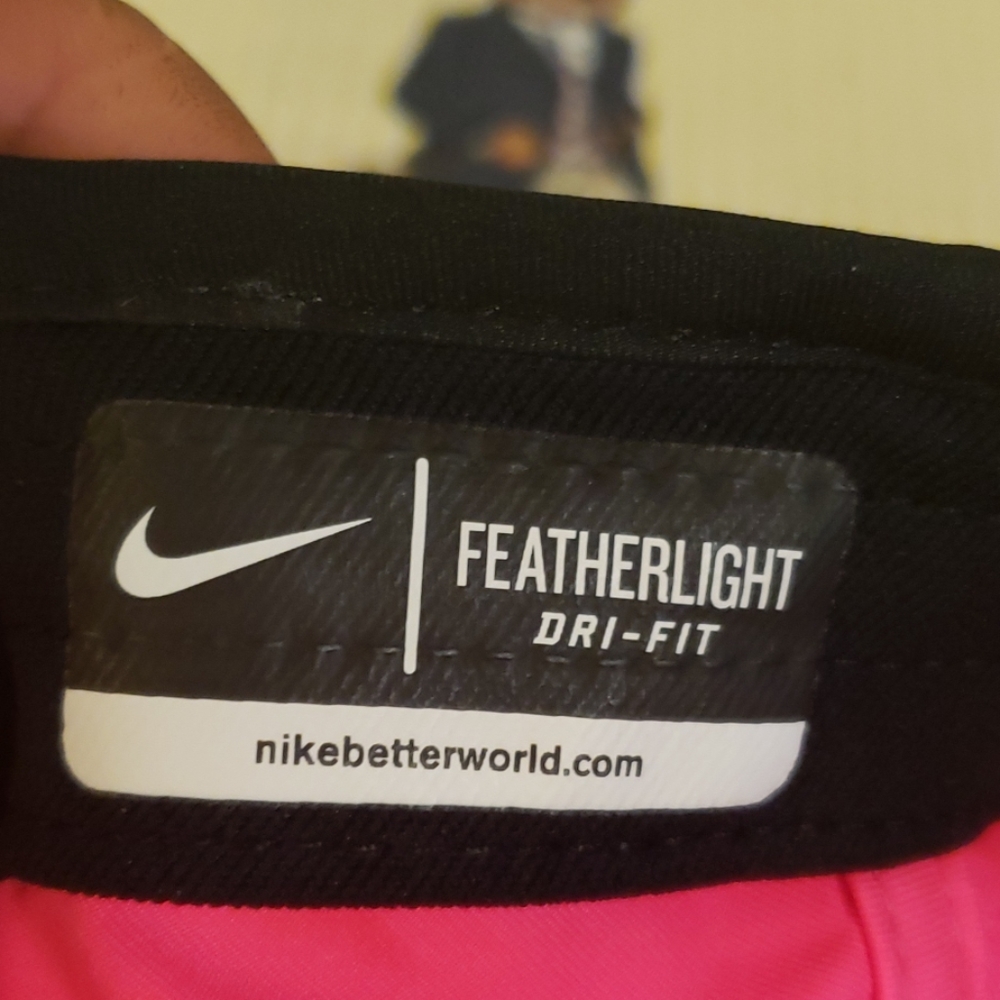 nike hat - Picture 5 of 5